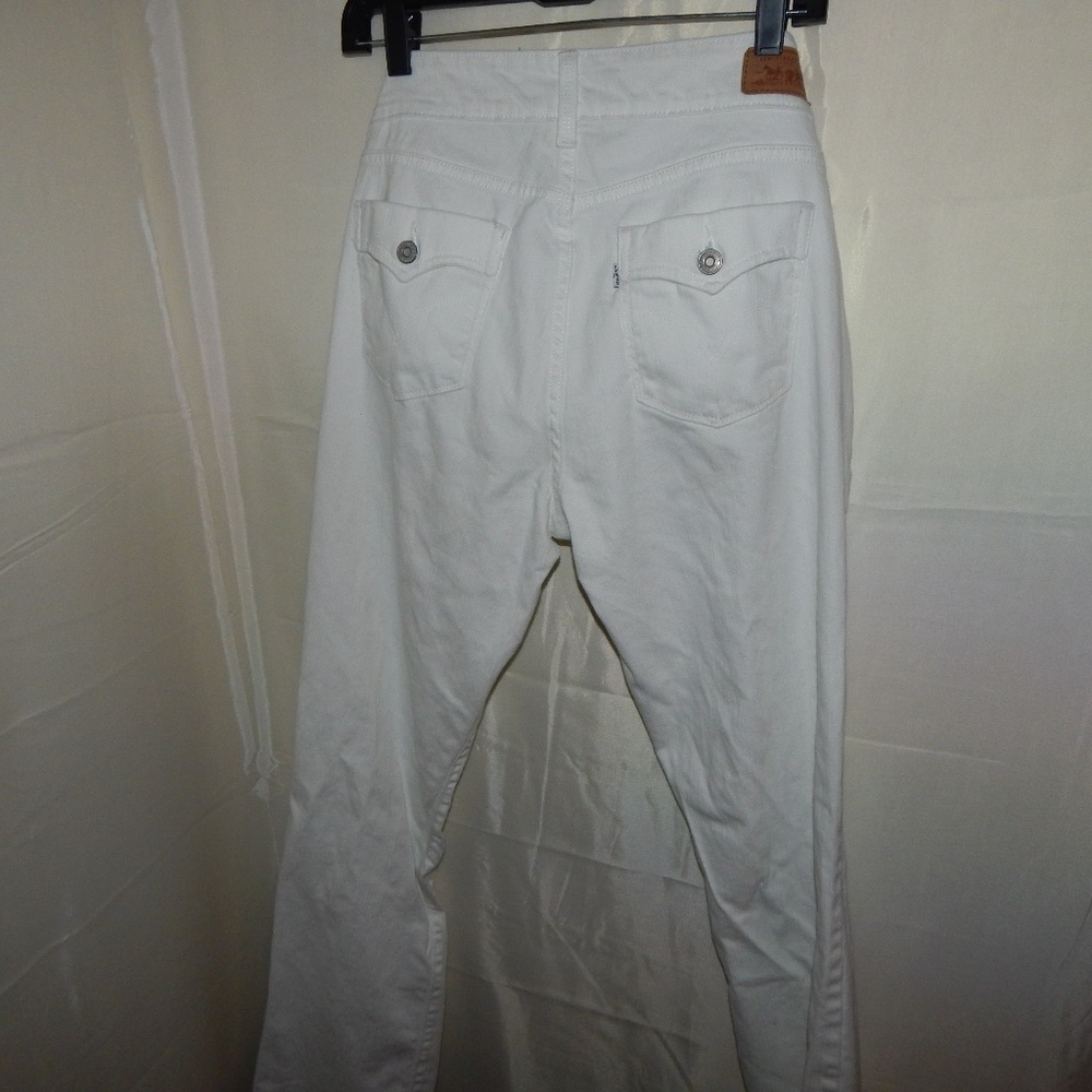 Curvy Bootcut 529 WHITE Flap Pockets Gently Used
